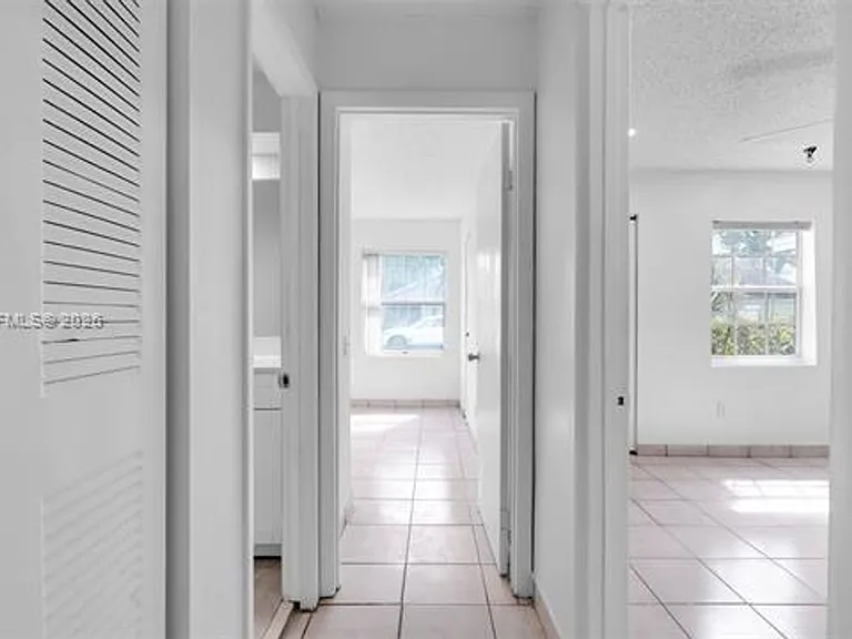 14780 SW 139th Ct — Photo 33