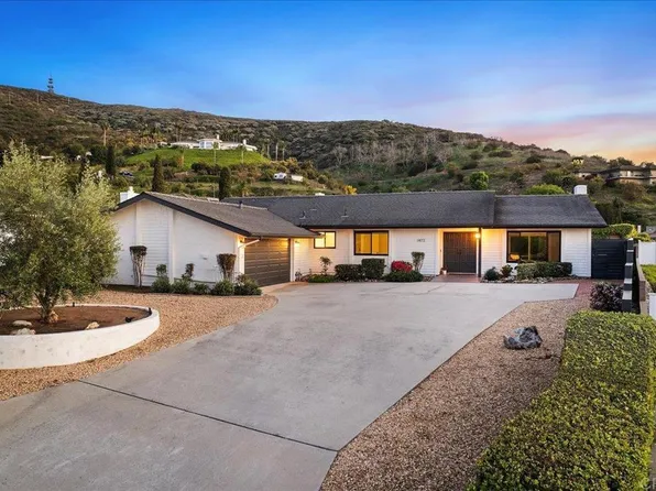 1473 San Pablo Dr, San Marcos, CA 92078