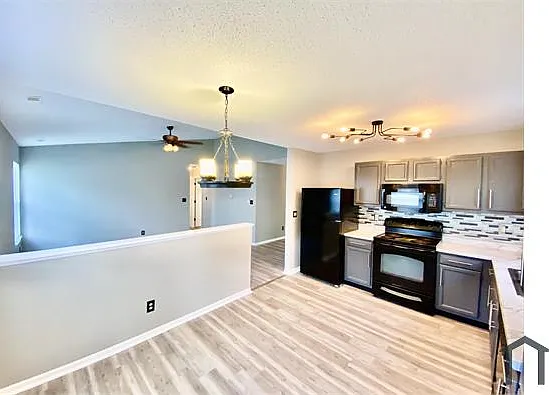 1511 Blue Grass Pkwy — Photo 10
