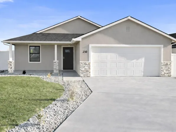 1907 Oregon Ln, Caldwell, ID 83605
