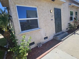 6817 S Van Ness Ave, Los Angeles, CA 90047