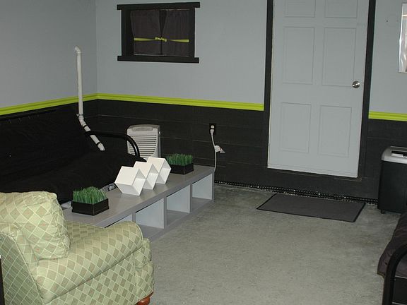 Family Room in Basement (Photo #1)