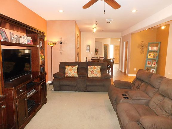 4th image of 4708 N Dustin Ave