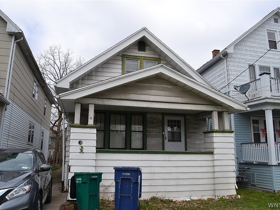 1st image of 18 Richlawn Ave
