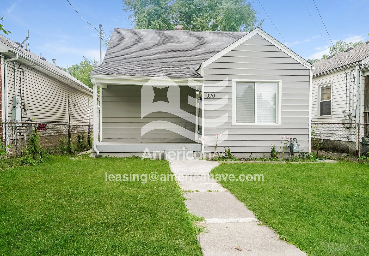 3 bed, 1.0 bath, 1270 sqft, $1,450 — Photo 1