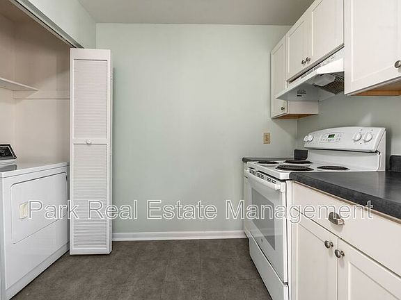 5th image of 222A Poplar St