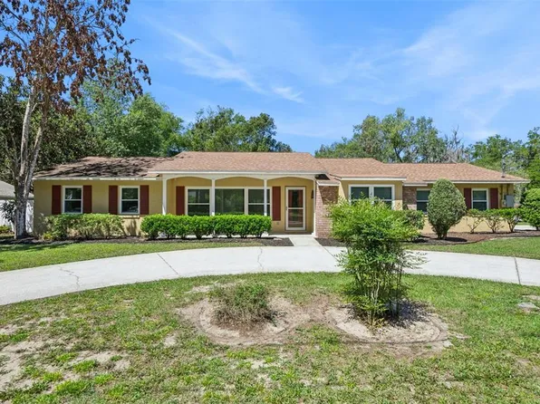 80 Whitcomb Ave, Umatilla, FL 32784