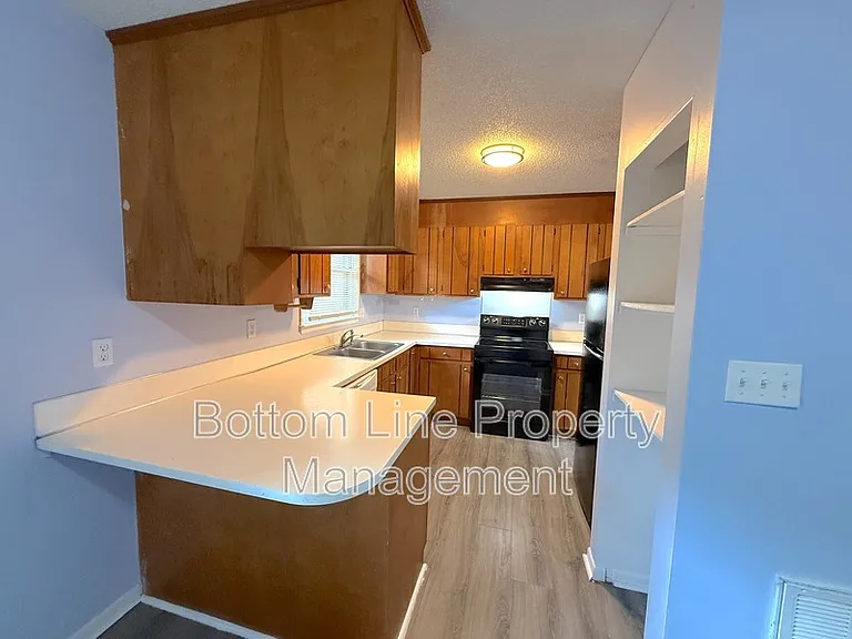 846 W Warren St #A4 — Photo 6