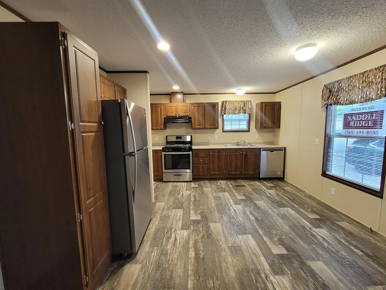 2 bed, 840 sqft, $900 — Photo 3