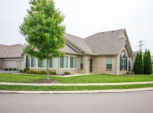 141 Quarry Lakes Dr, Amherst, OH 44001