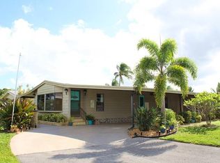 27 Tara Ct, Fort Myers, FL 33912