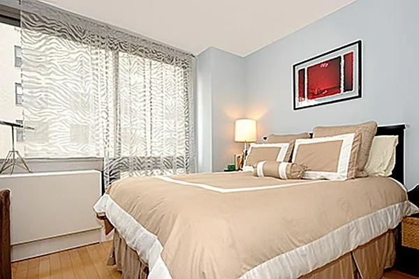 Sold by Corcoran | media 16