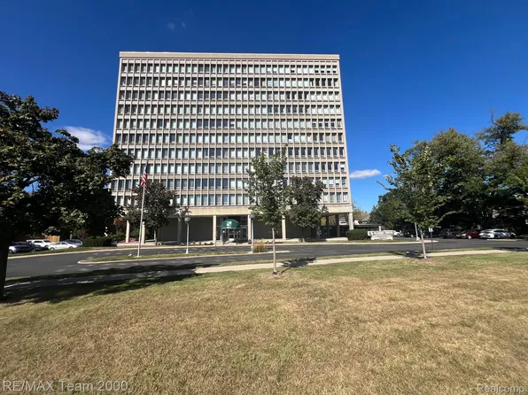 22700 Garrison St APT 206, Dearborn, MI 48124