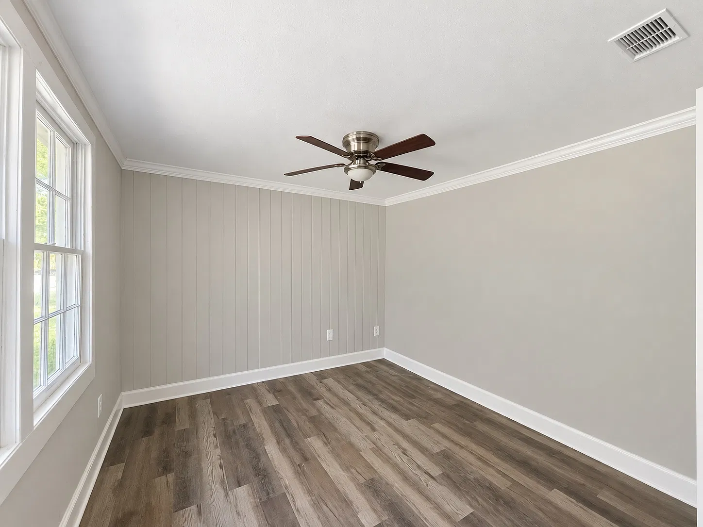 4 bed, 1034 sqft, $1,795 — Photo 3