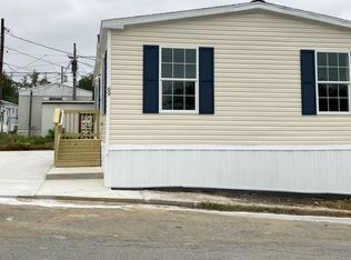 69 Elm St, Wilmington, DE 19808