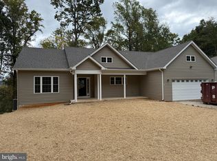 313 Rugged Trl, Hedgesville, WV 25427