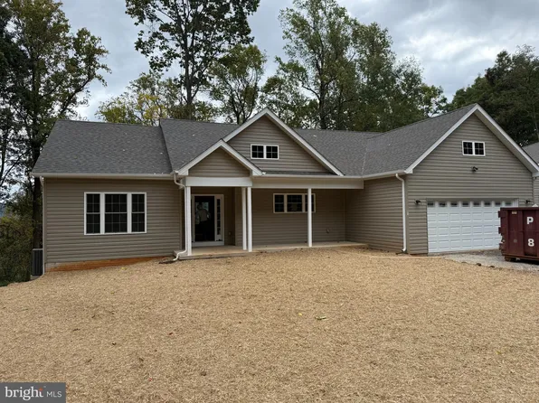 313 Rugged Trl, Hedgesville, WV 25427
