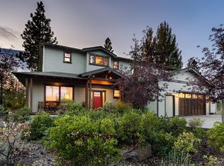 61075 Bachelor View Rd, Bend, OR 97702