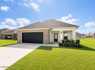 125 Pierce Ln, Maurice, LA 70555