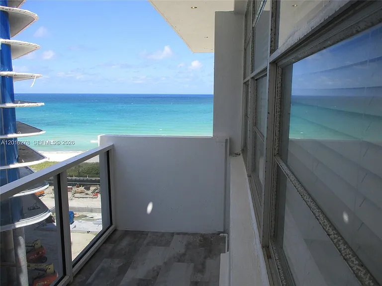 5313 Collins Ave #1111 — Photo 17