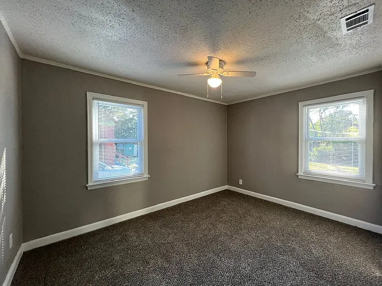 1767 S Wellington St — Photo 5