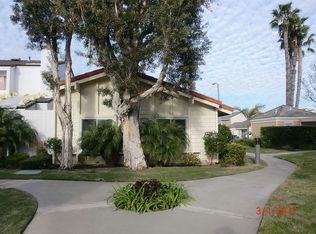 7032 Seawind Dr, Long Beach, CA 90803
