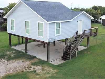 935 10th St, San Leon, TX, 77539
