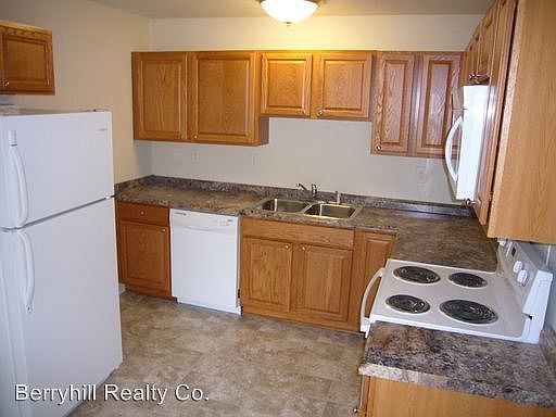 2nd image of 4758 Americana Ave