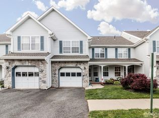 22 Heather Ct, Monmouth Junction, NJ