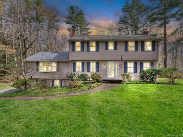 32 Long View Drive, Simsbury, CT 06070
