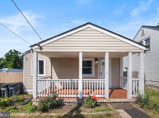 402 Dateleaf Ave, Capitol Heights, MD