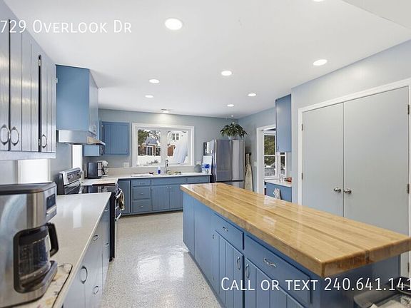 4th image of 1729 Overlook Dr