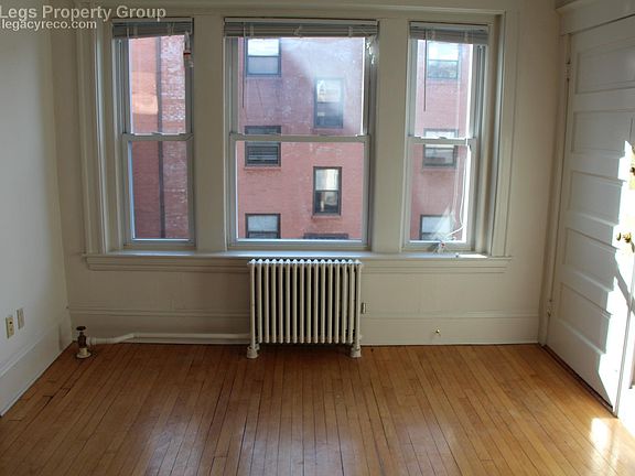 4th image of 103 Medway St APT 11