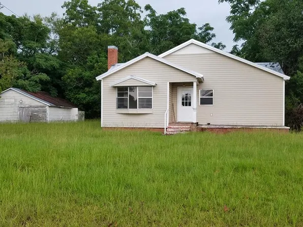 5849 State Highway 134 E, Headland, AL 36345