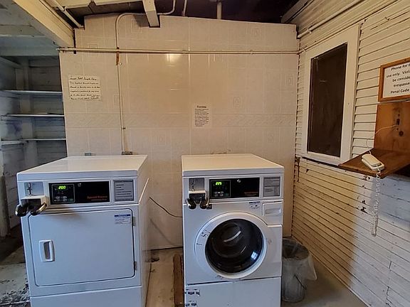 5th image of 517-527 Scott St #5
