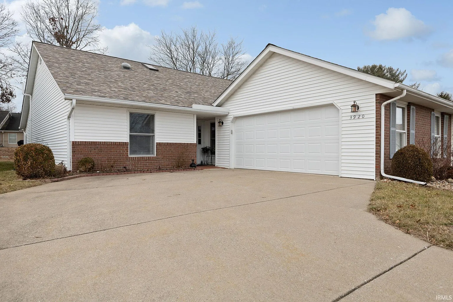 3920 S Emilie Ct photo 1