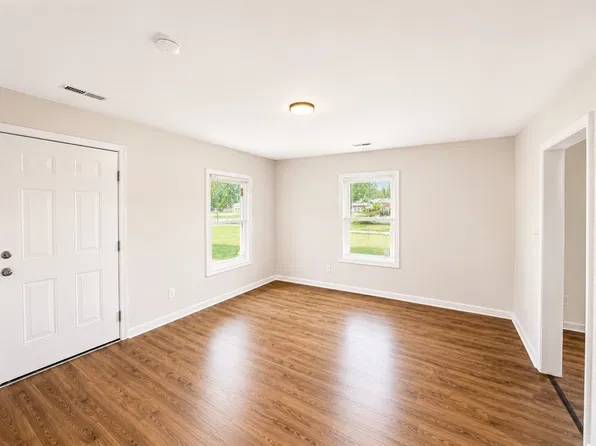 1414 E Washington St, Petersburg, VA 23803