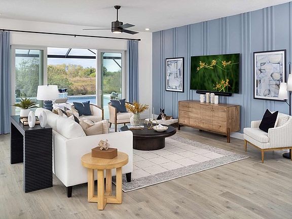 The Rubytail - Family Room