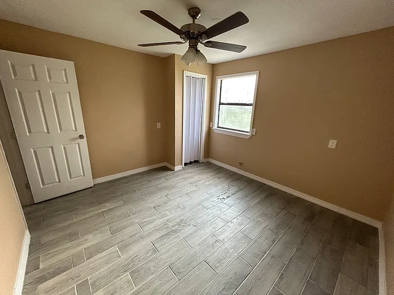 118 Alabama St — Photo 14