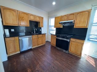 (Undisclosed Address), Maspeth, NY 11378