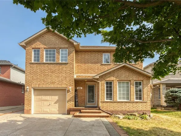 971 W 5th St, Hamilton, ON L9C 5R6