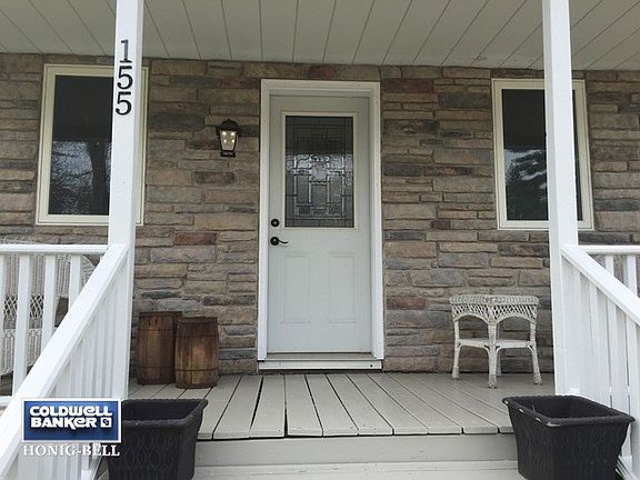 2nd image of 155 W Division St