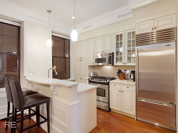 4th image of 264 W 124th St