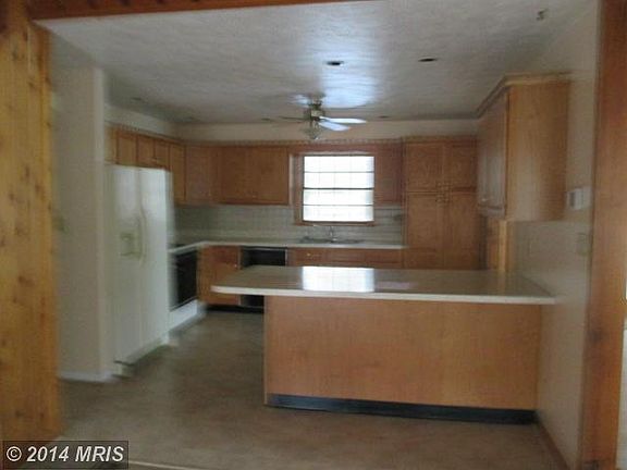 4th image of 44203 Maidens Ct