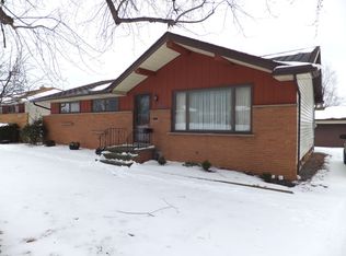 7197 Marko Ln, Parma, OH