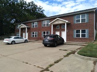500 W Pine St #B, Warrensburg, MO 64093