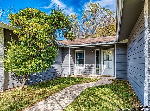 3rd image of 6039 Lockend St