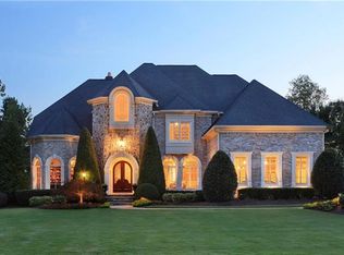 1375 Rolling Links Dr, Milton, GA