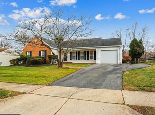 17 Redding Ridge Dr, Gaithersburg, MD 20878