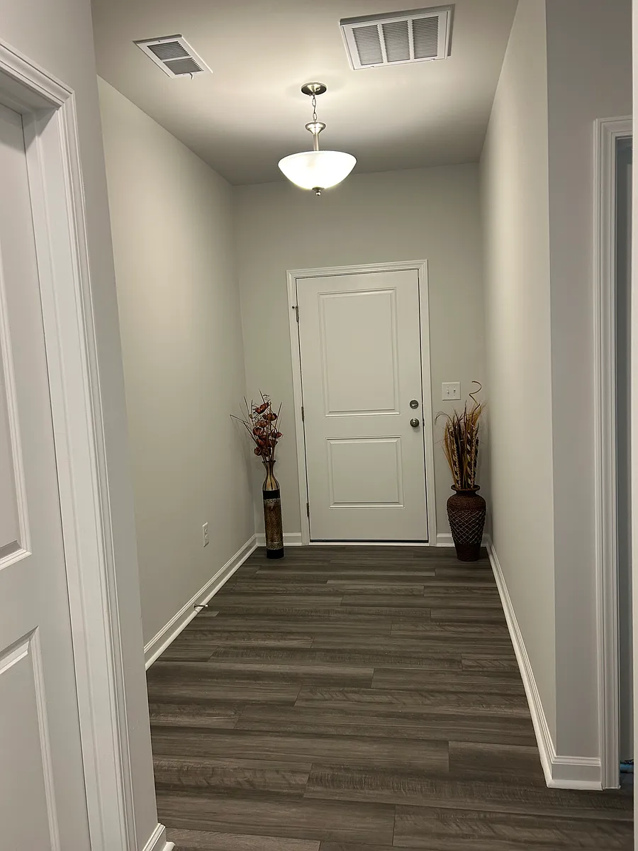 Building Photo - 785 Denburn Pl
